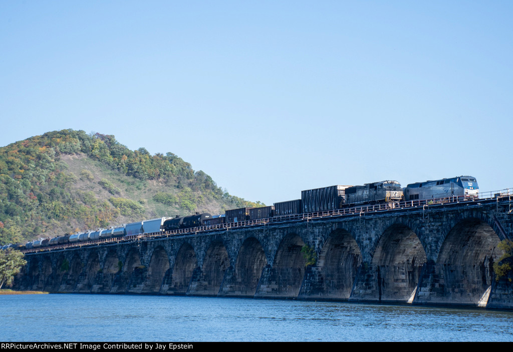 Meet on the Rockville Bridge